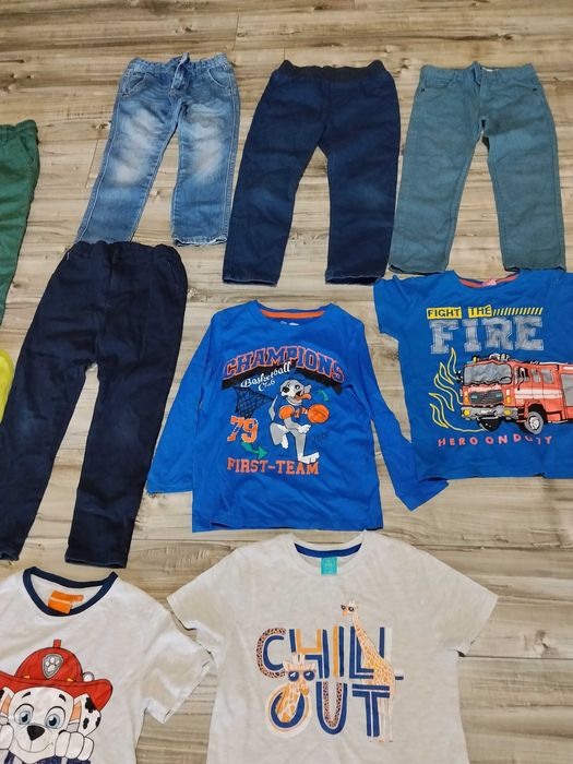 Lot hăinuțe băiețel 110-116