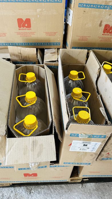 Пустые б/у баклажки из под масло