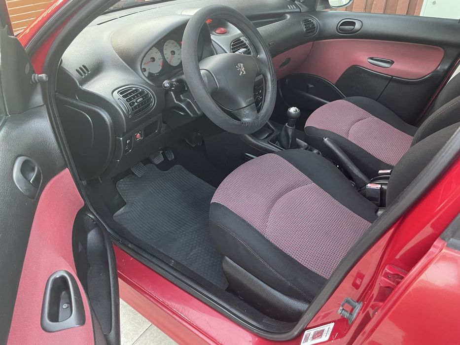 Peugeot 206 1.4 benzina
