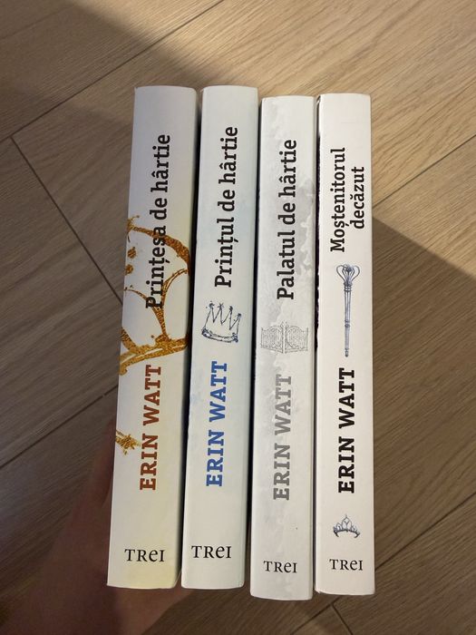 Seria Familia Royal, Printesa de hartie 4vol