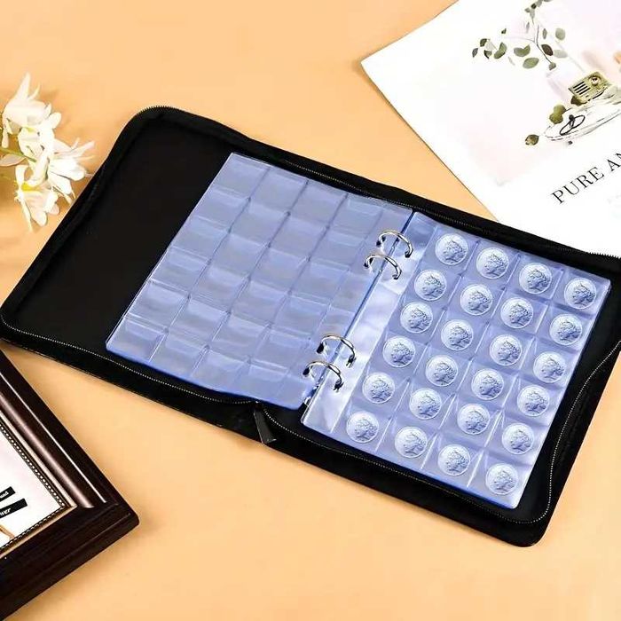 класьор за 480 броя монети до 30 мм. - Екокожа с цип