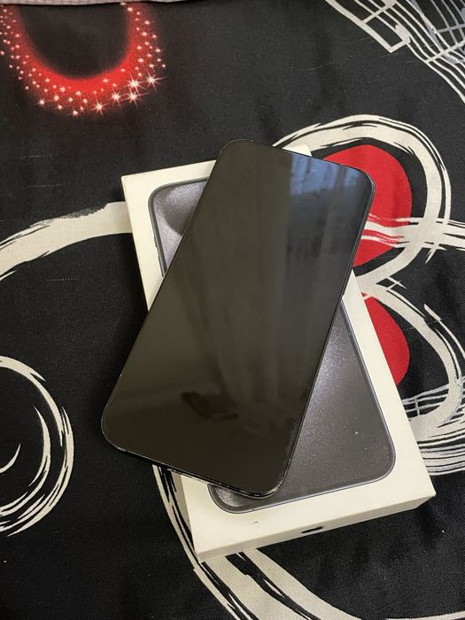 Айфон 15 про макс 256гб!