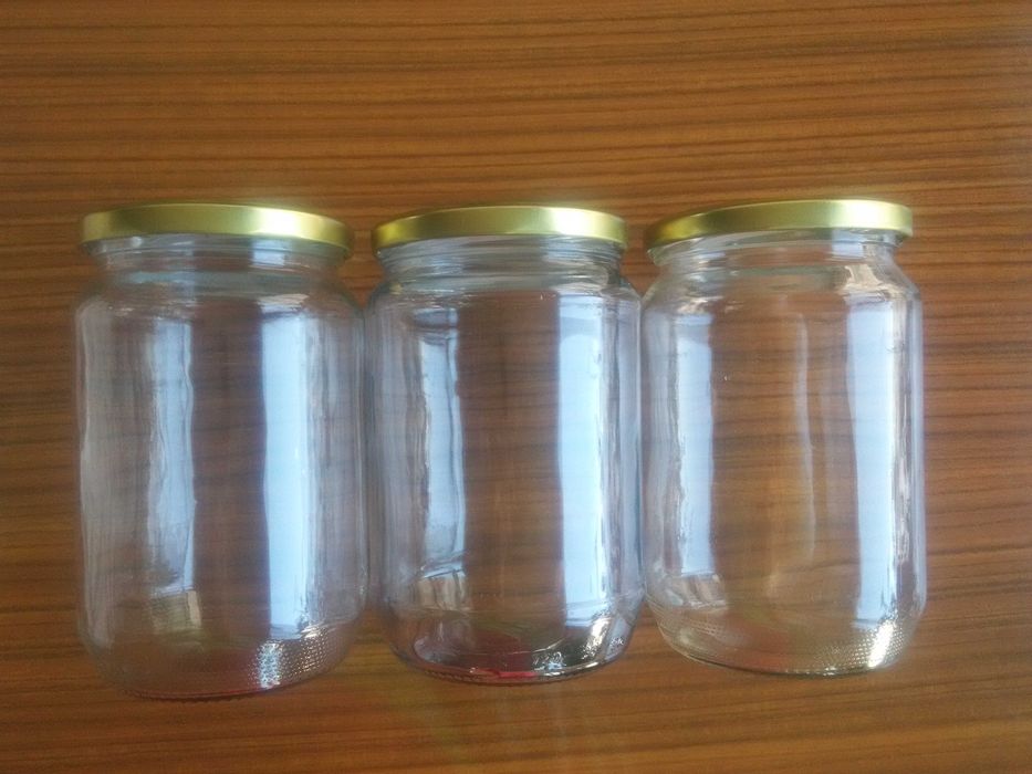 Буркани, 720 мл., без етикети, с капачки на винт, 95 бр.