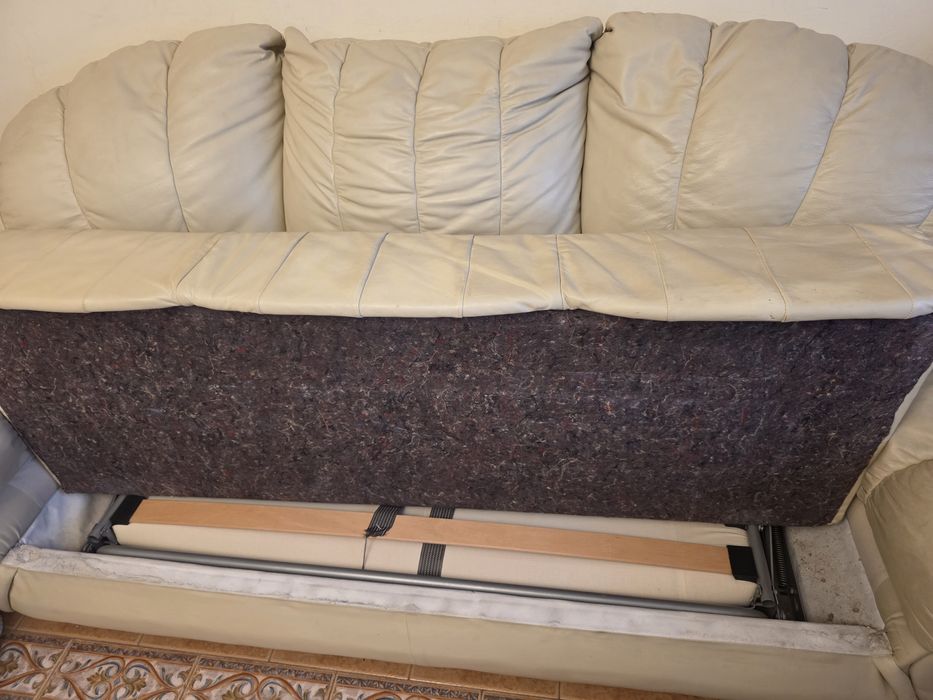 Дивани телешка кожа