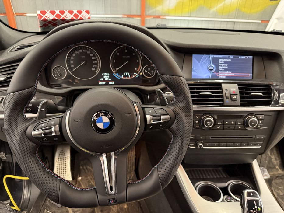 Volan M BMW F30 / F10 / F25 / F15 / F16 cu montaj inclus
