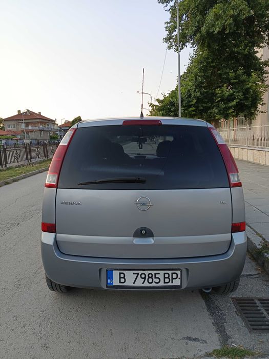 Продавам Опел Мерива 1.6 100 к.с. Z16XE