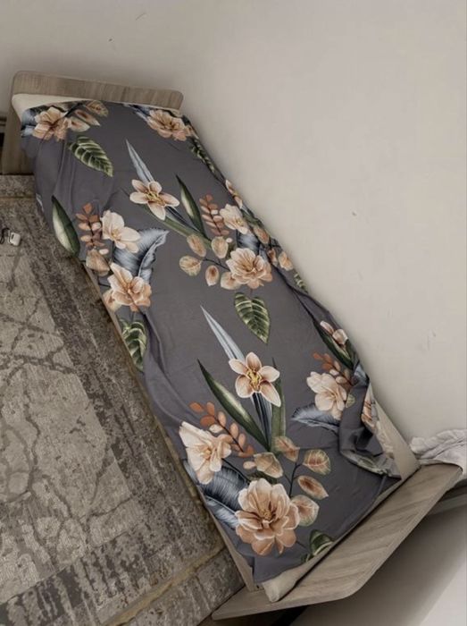 Продам кровать со шкафом