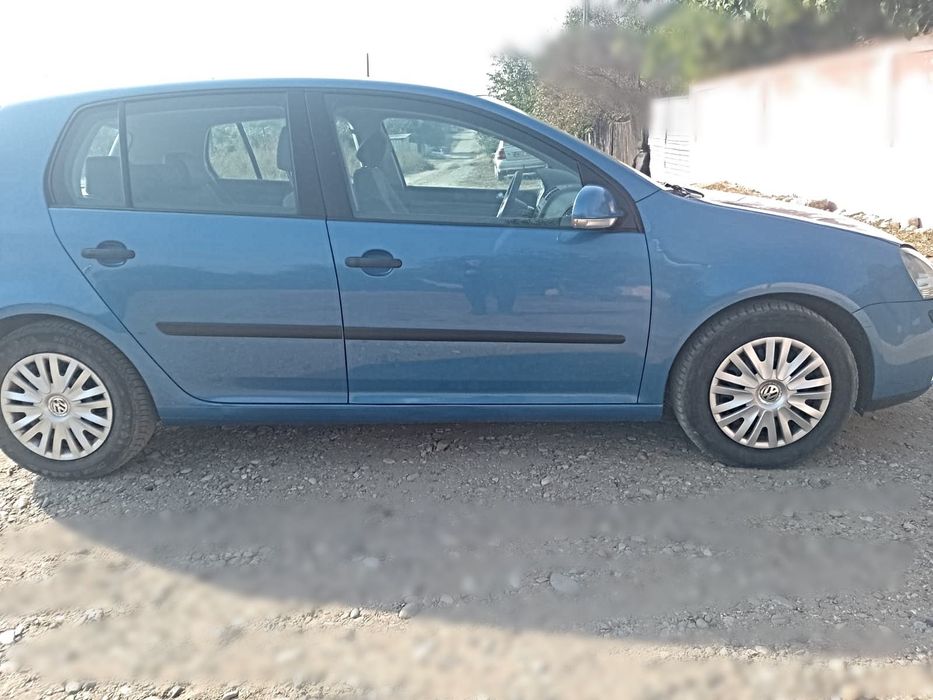 VW Golf 5 1.6 Benzină Klimatronic Impecabil