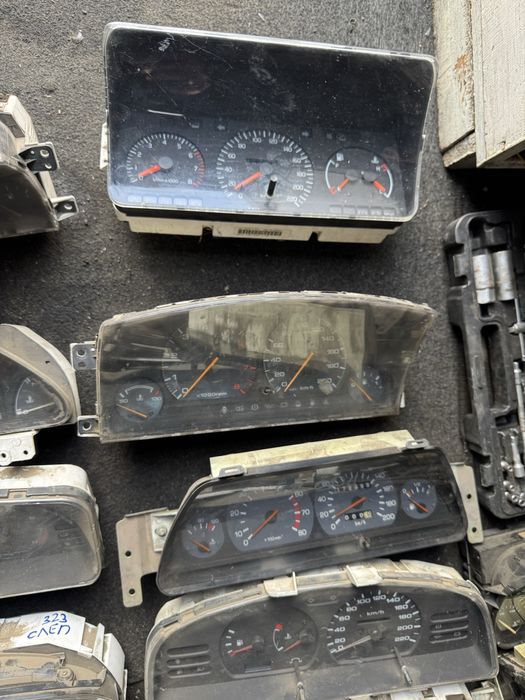 Щитки приборов разных модолей мазда ниссан ваз