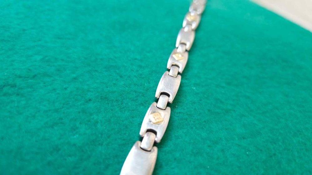 Bratara inox cu ornamente din aur