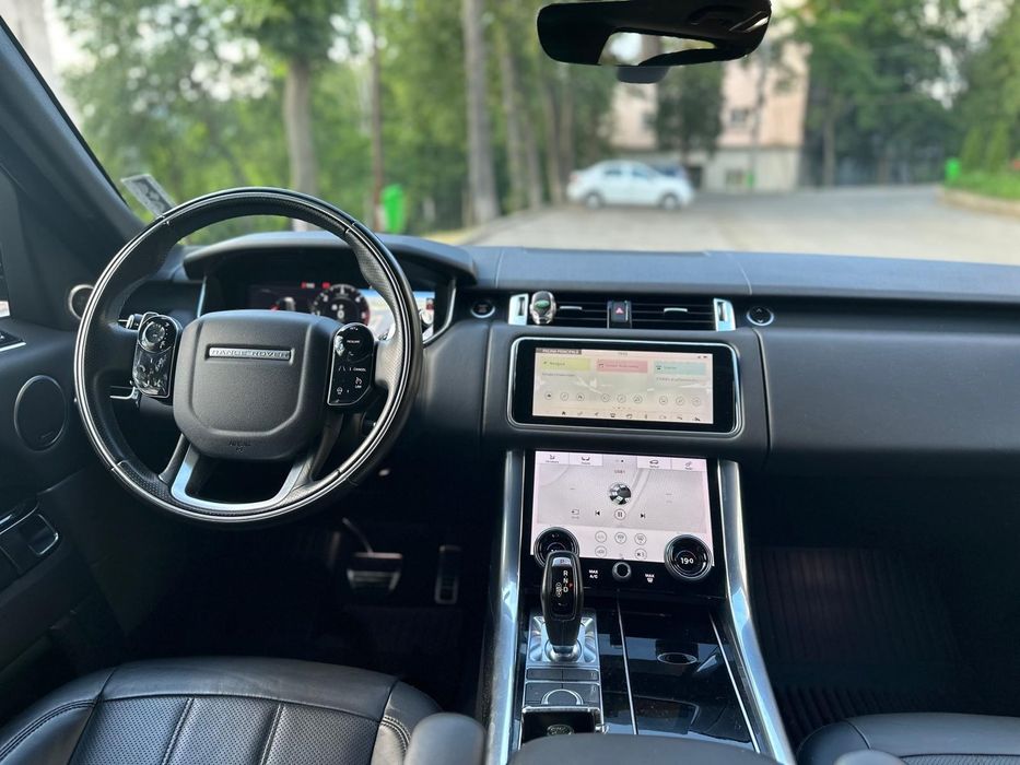 Vand Range rover sport sau schimb cu plug in hybrid sau full electric