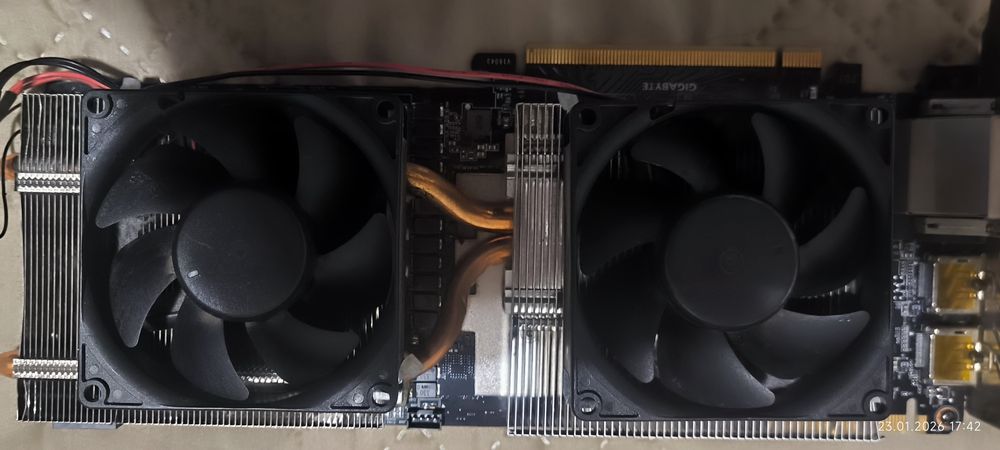 I5-6402 / Gigabyte B250-DS3H / 4x8GB /1070 8GB