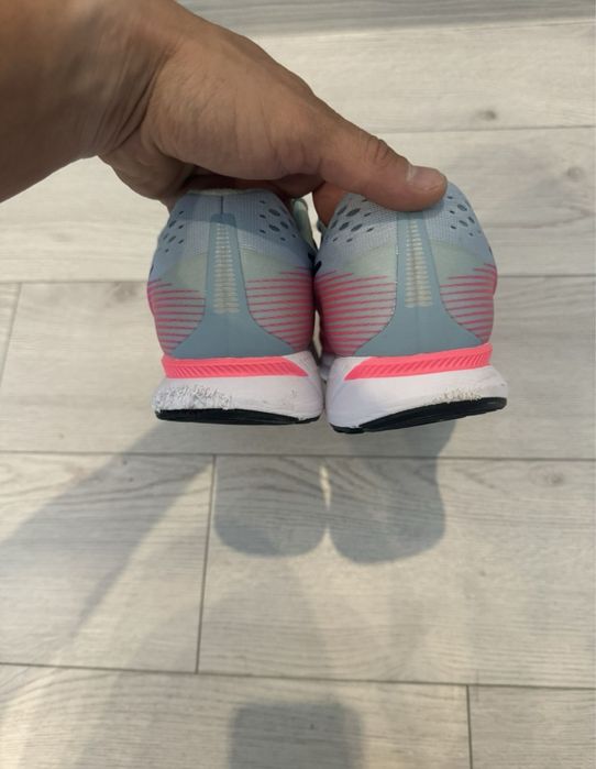 Nike pegasus маратонки
