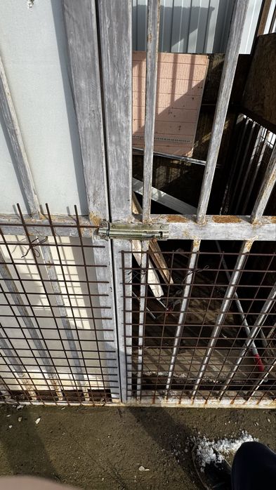 Вальер из хорошего металла