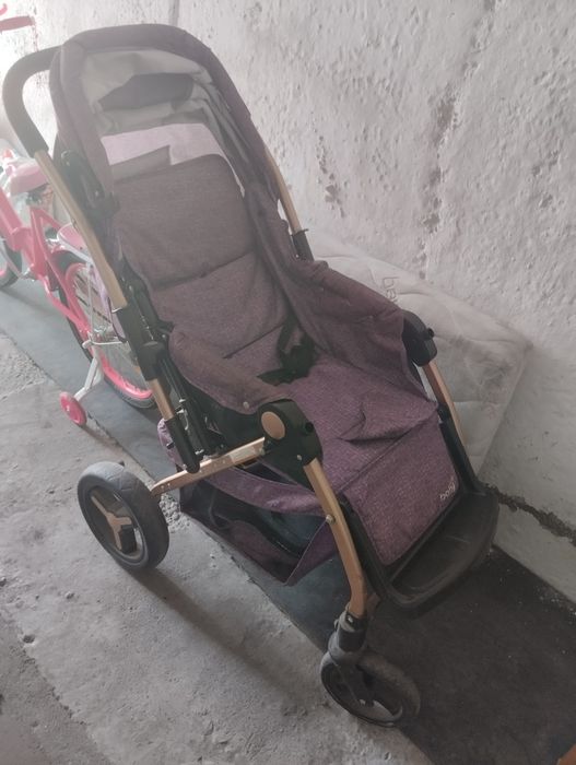 Продам детскую коляску