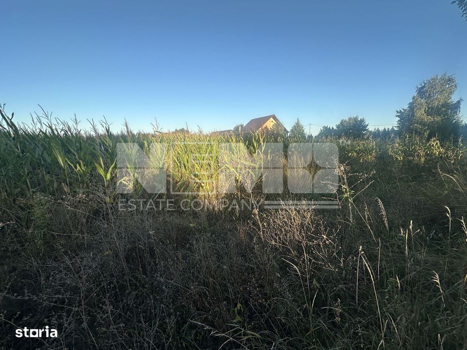 **Teren de vânzare Intravilan | 25 ari | Siret | E85