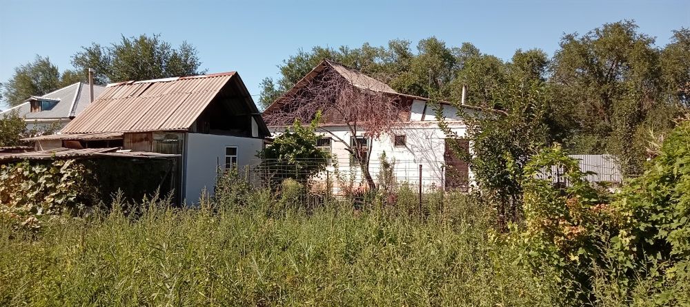 Продам дом нужен внутренний ремонт...