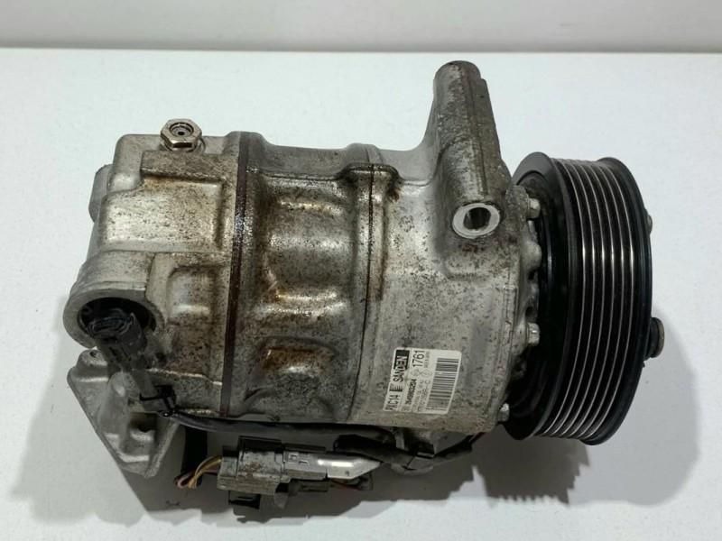Compresor clima Nissan X-Trail 3 T32 926001268R 1.3 tce H5H-E4