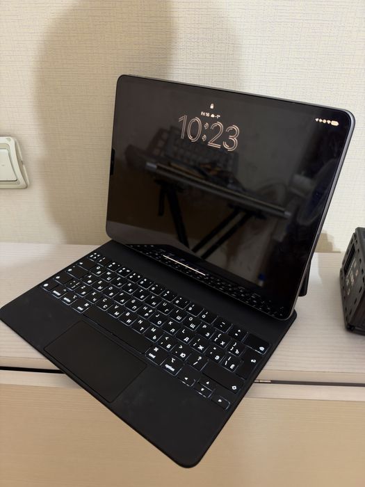 Продаю IPad pro 12.9