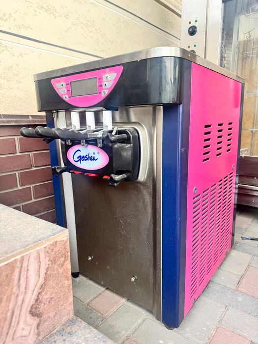 Фризер, Мороженный аппарат