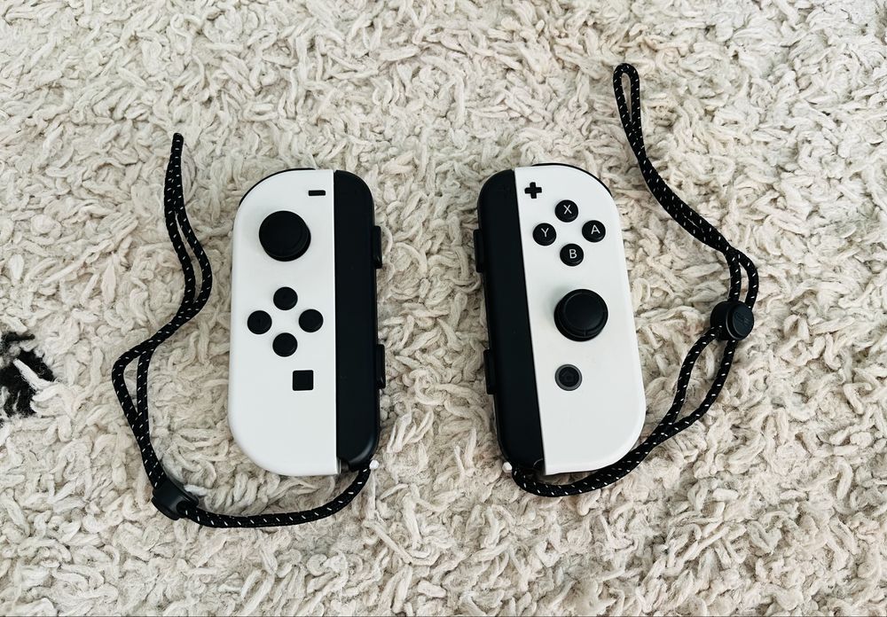 Nintendo Switch – impecabil, folosit doar cateva ore