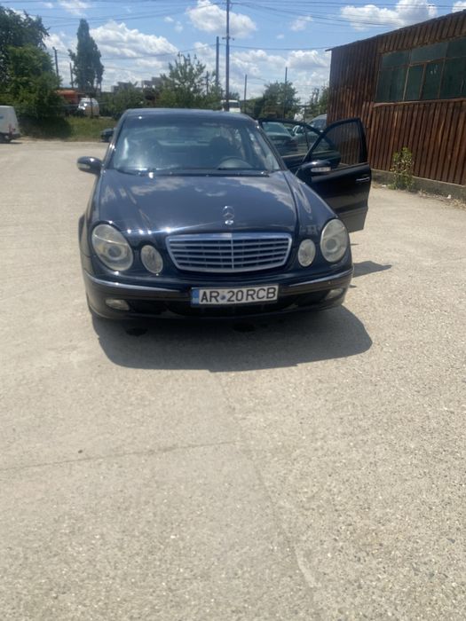 MERCEDES-BENZ E-Class 2002 — imagine 5