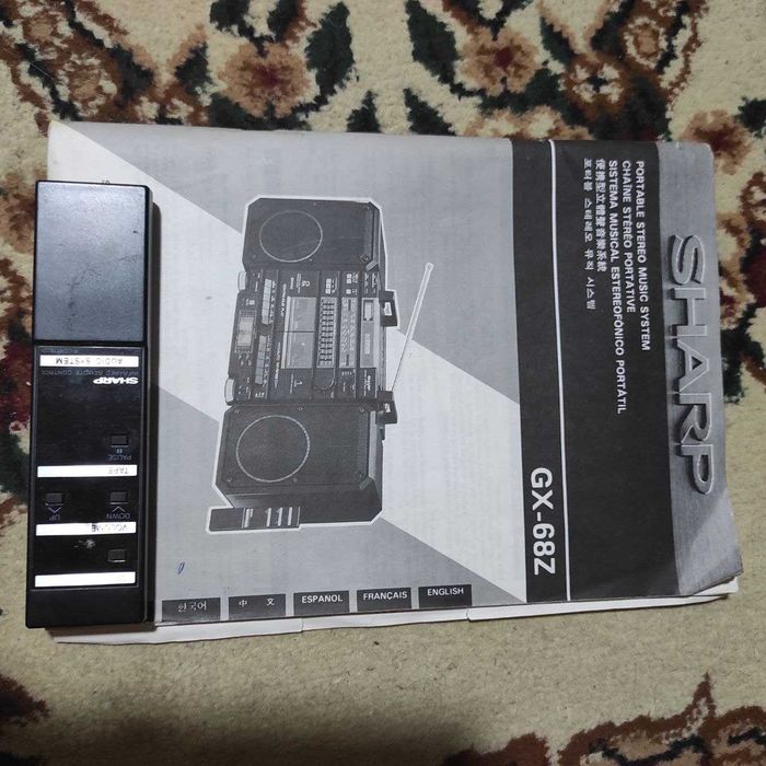 Магнитола Sharp gx-68z Sanyo C-35