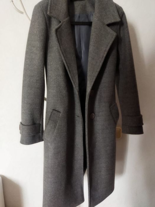 Продается пальто