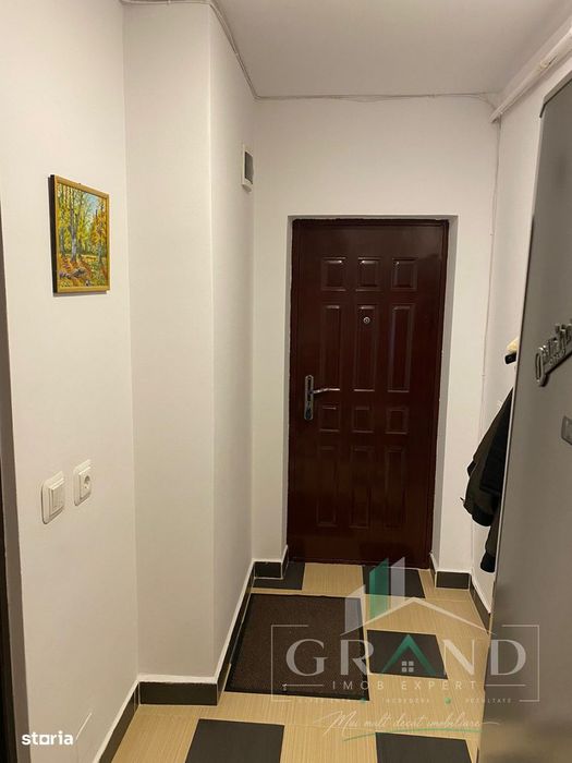 Apartament 3 camere de vanzare , Sesul de Sus, Floresti.