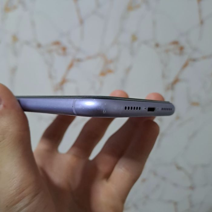 Iphone 11 purple