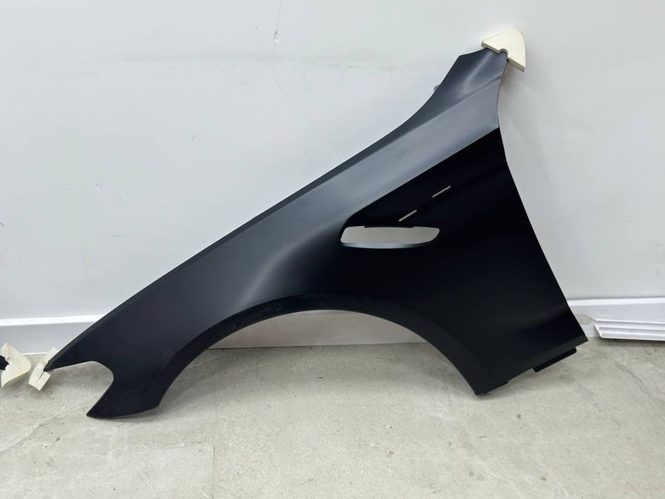 Крыло L/R BMW G30