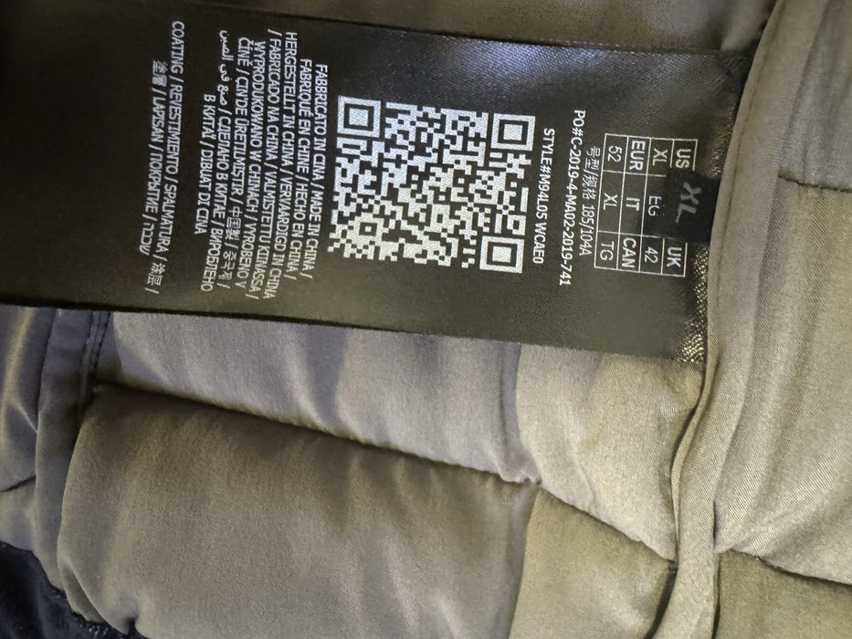 Geaca Guess barbat, XL, originala