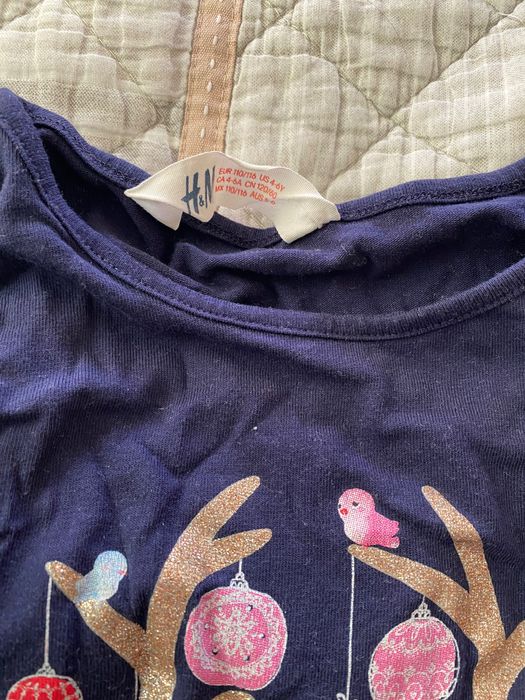 Детско зимно яке H&M, размер 116, 5-6г+подарък суичър, 2 коледни блузи