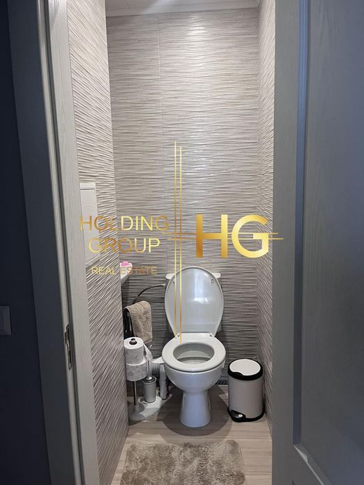 Продава се Тристаен апартамент в Варна, Бриз - 118 кв.м за 2008 €/кв.м - Снимка #5