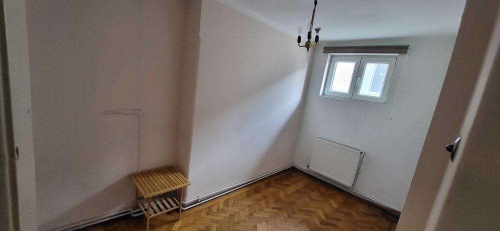 Apartament 3 camere ultra ultracentral, semidecomandat