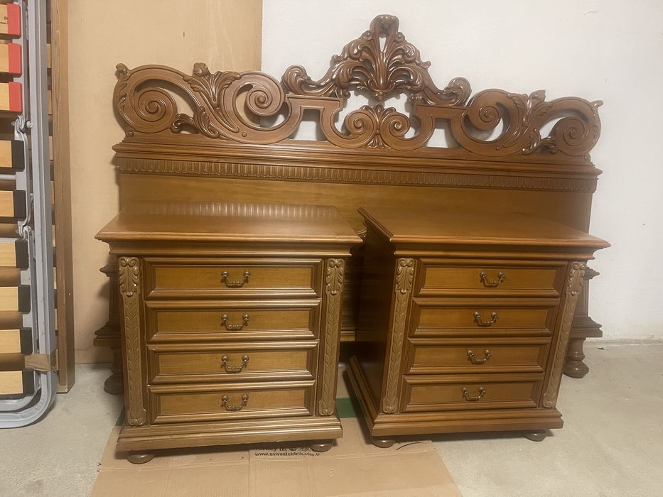 Dormitor lemn masiv, pat, dulap haine, comoda +noptiere