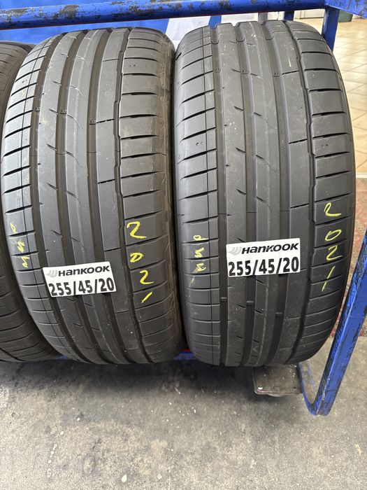 285/40/20 - 255/45/20 Hankook