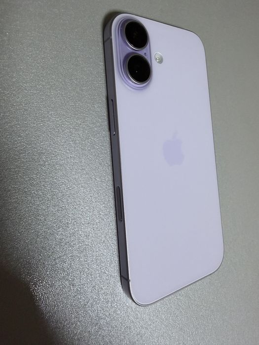 Продам Iphone 17
