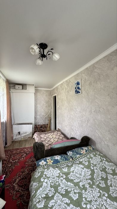 Часть дома в двух квартирном доме