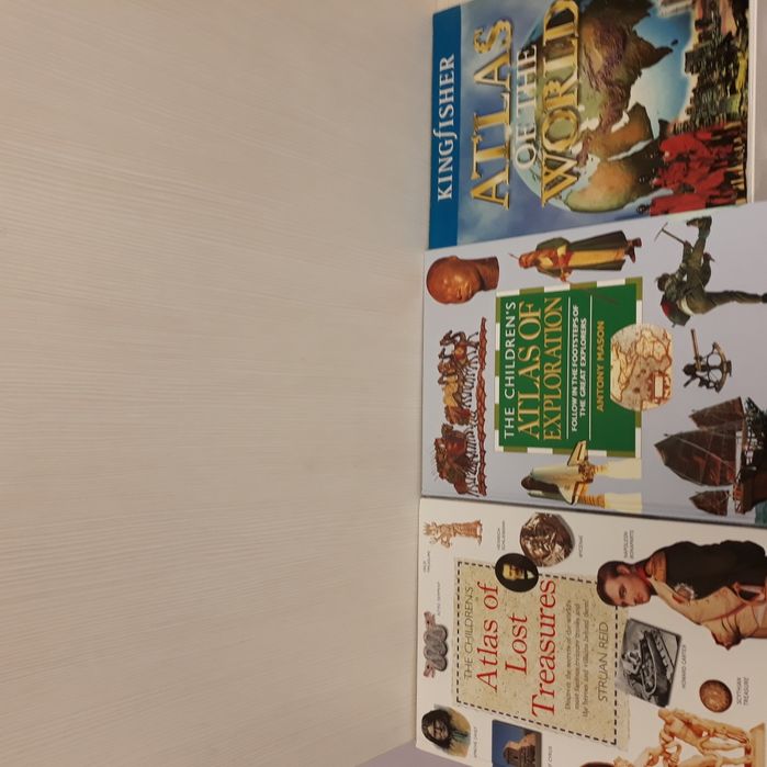 Детски англо-английски речници и атласи