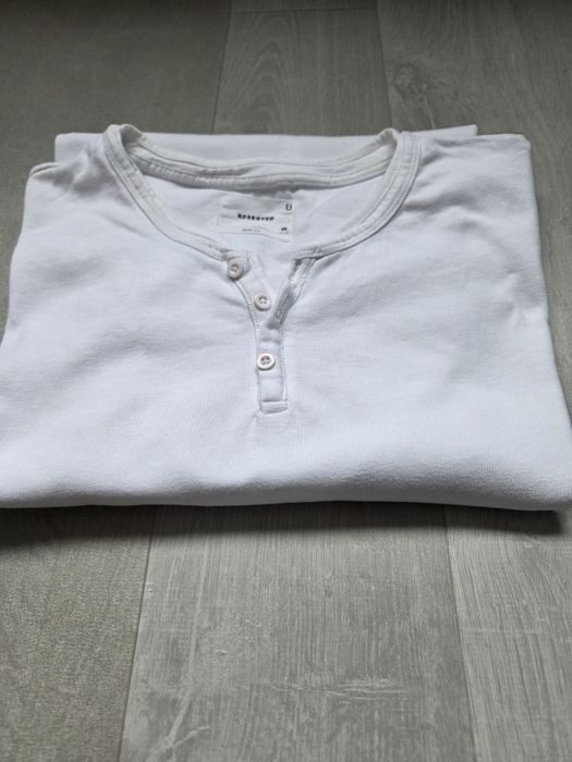 Tricou alb RESERVED, mărime XXL, în stare impecabila