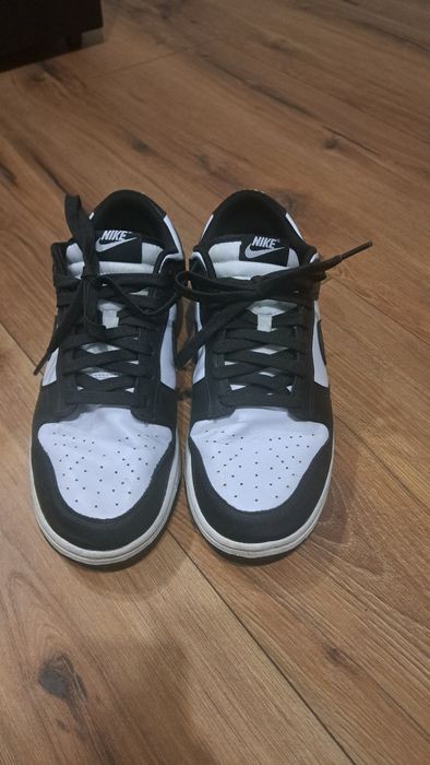 Nike panda dunks