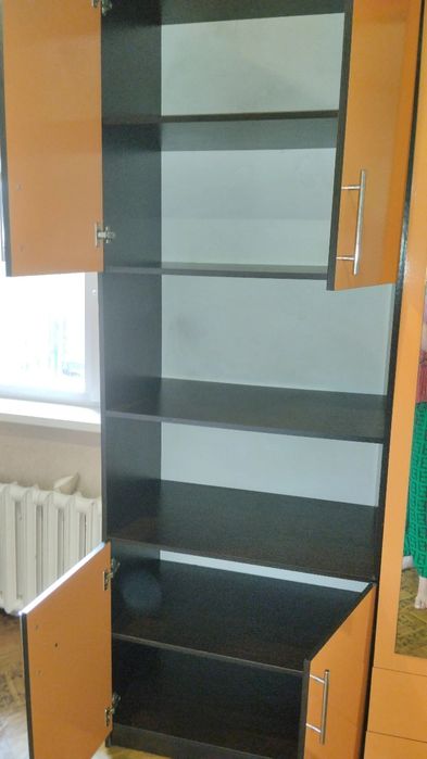 Продам шкаф для детской.