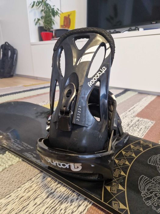 Snowboard Crazy Creek 155, legaturi Burton Freestyle