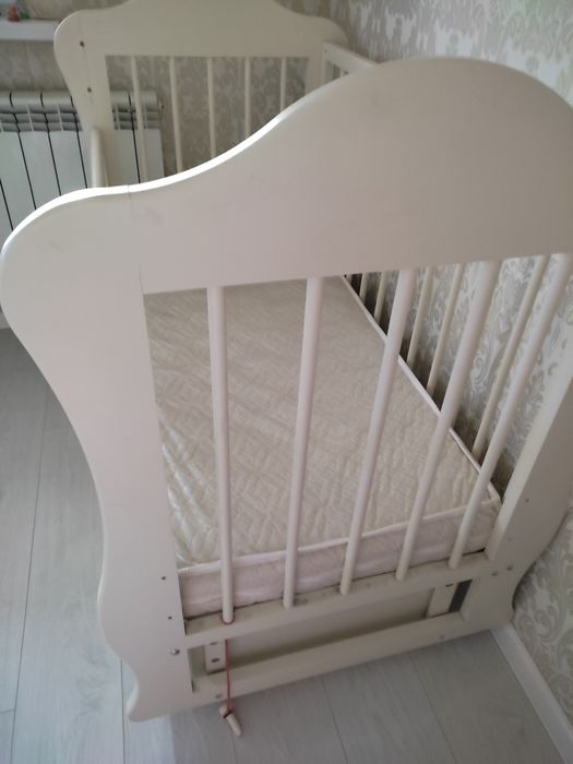 Детский манеж, кровать детская