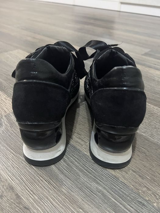 Дамски обувки размер 38