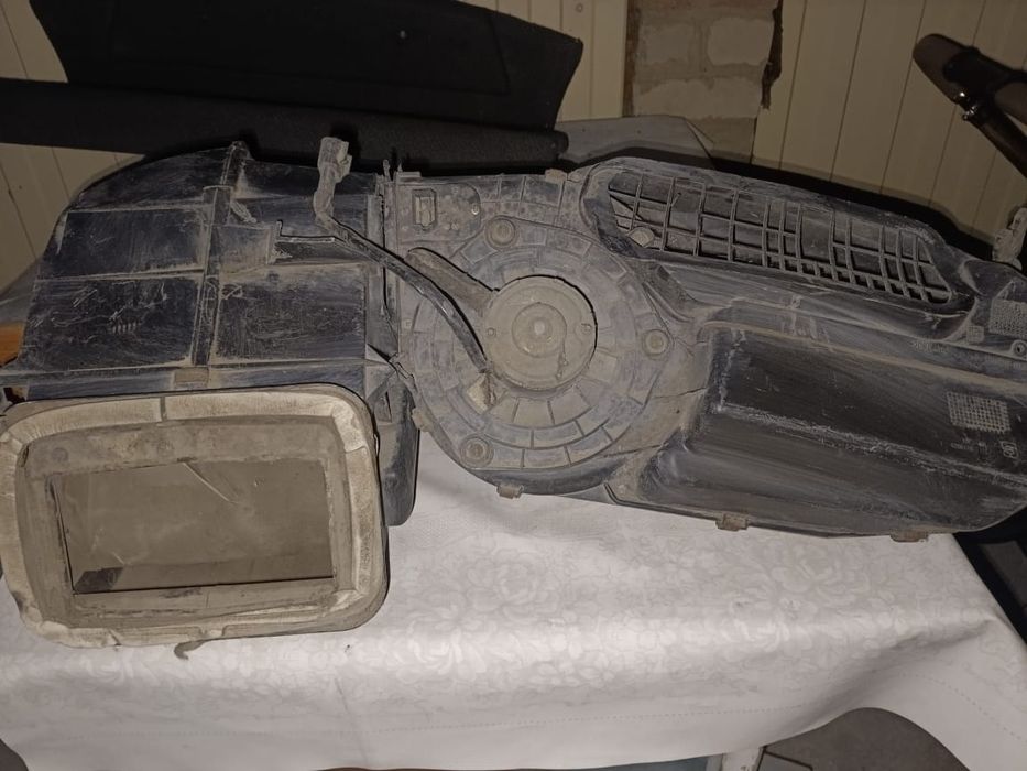 Продам печь, моторчик,корпус ваз 2110,2112