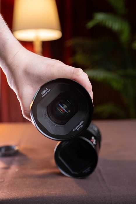SIRUI Venus 35mm / 75mm T2.9 1.6x FullFrame anamorphic