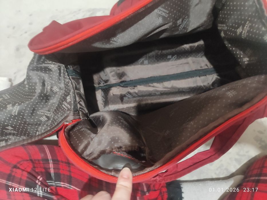 Сумка на колесах