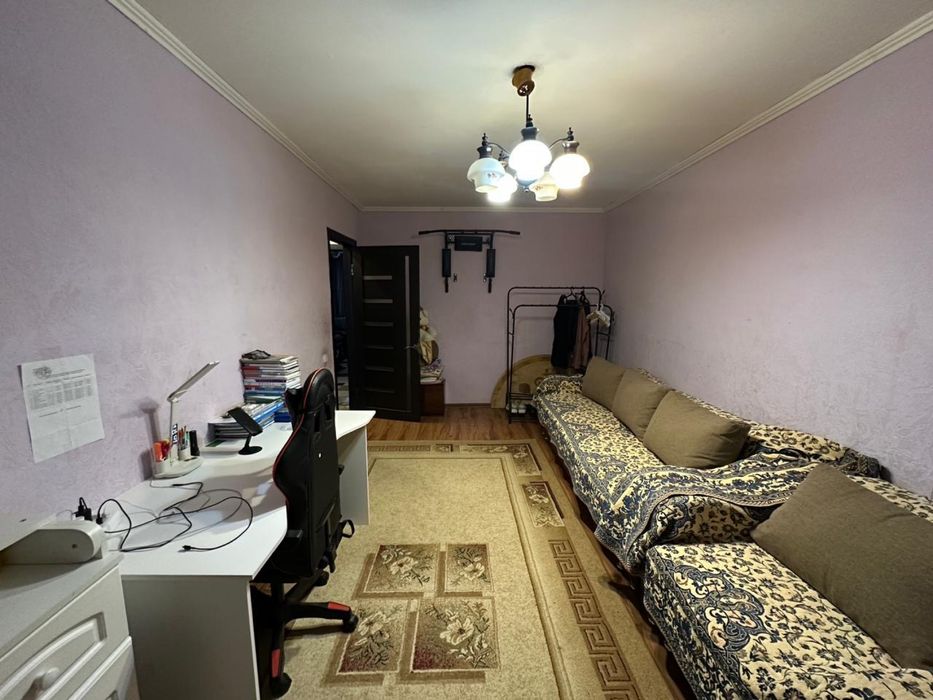 Продам квартиру в Аксу